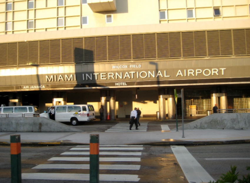 Foto Miami International Airport de Aeropuertos Internacionales en Miami FL - Galería de ListasLocales.com