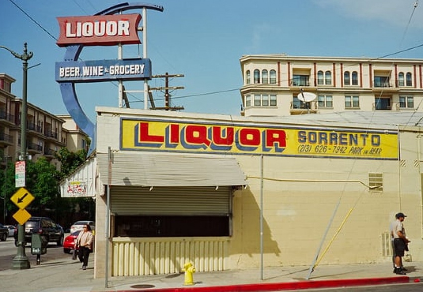 Foto Sorrento Liquor Store de Licorerías en Los Angeles CA - Galería de ListasLocales.com