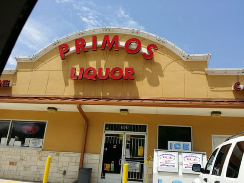 Foto Primos Drive In Liquor Store de Licorerías en Dallas TX - Galería de ListasLocales.com