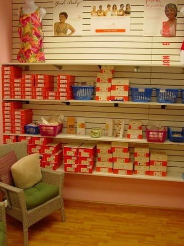 Foto Colonial Medical Supplies de Tiendas de Insumos Médicos en Orlando FL - Galería de ListasLocales.com