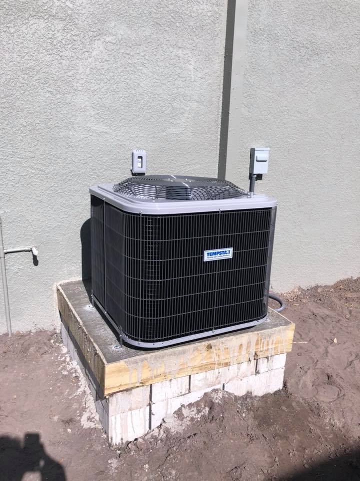 Foto Bosch Heating & Cooling - Estimados Gratis de Contratistas de Aire Acondicionado en Tampa FL - Galería de ListasLocales.com