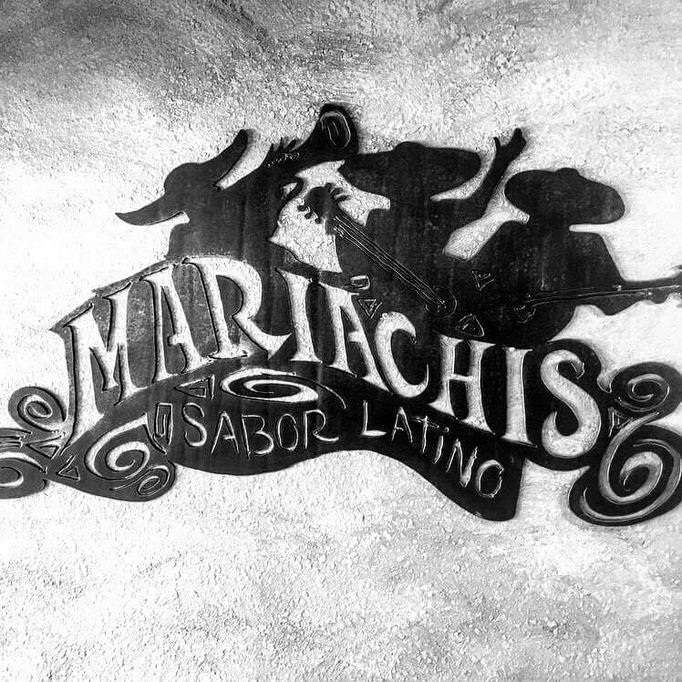 Mariachis Mexican Restaurant Logo