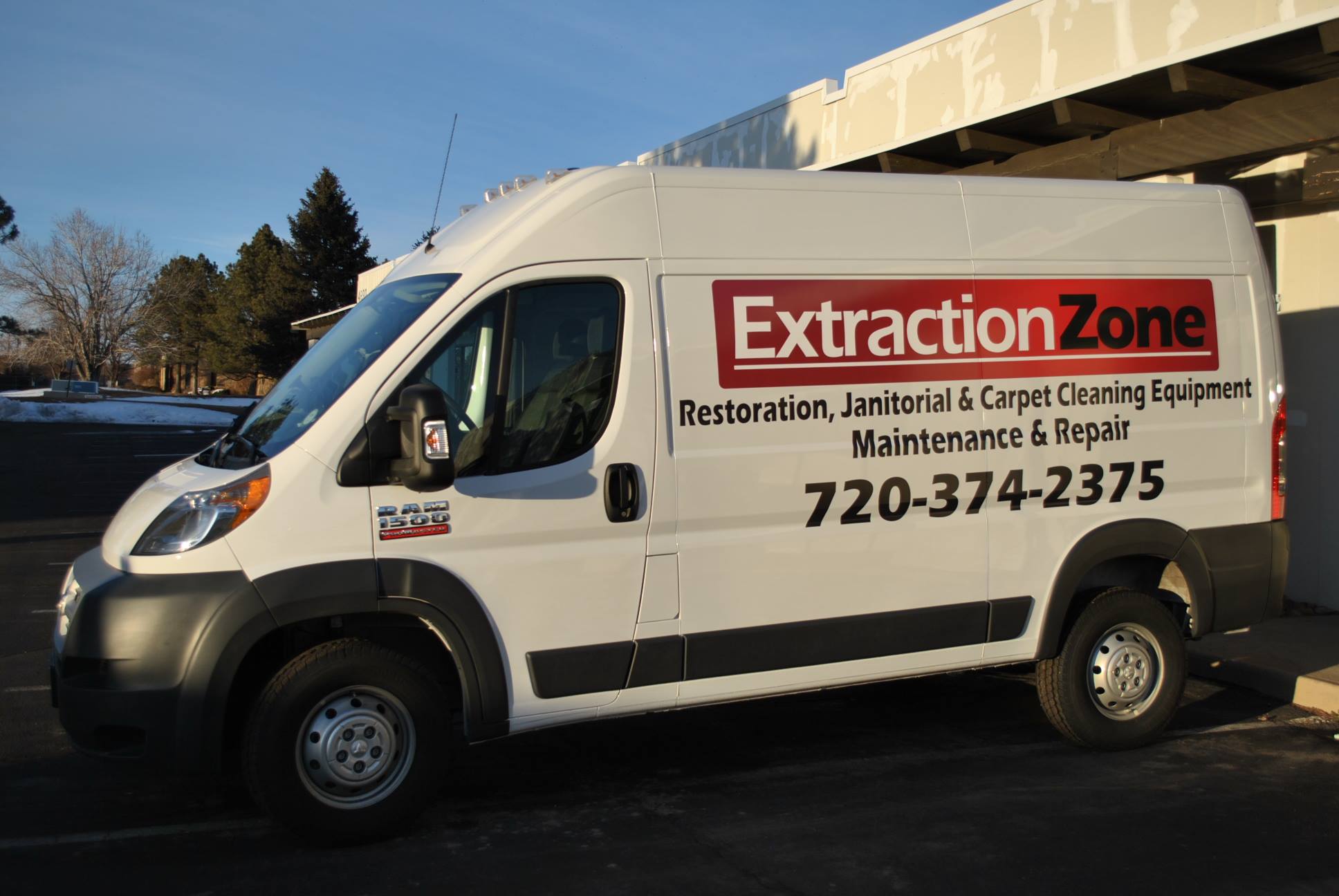 Extraction Zone Logo